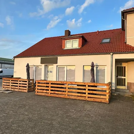 & Monteurzimmer - Free Parking & 24h Check-in Apartament Bielefeld