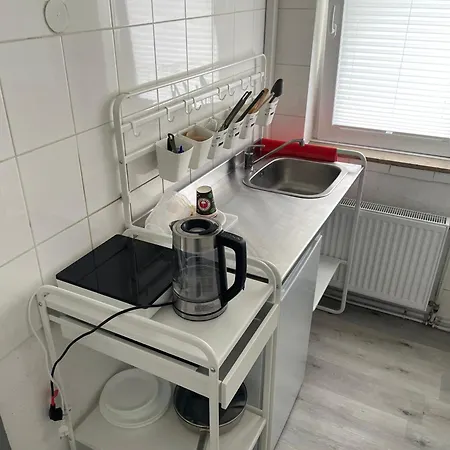 Apartmán & Monteurzimmer - Free Parking & 24h Check-in Bielefeld
