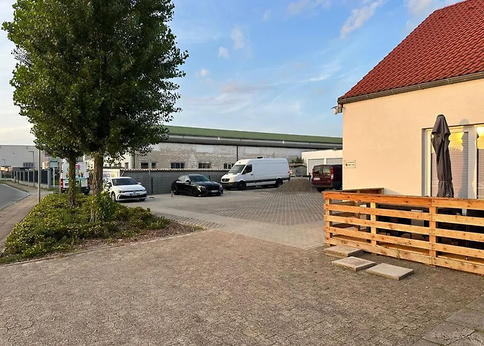 Pension&monteurzimmer - Free Parking&24h Check-in Appartement *